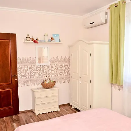 Apartment Tip-top Apartman Hajduszoboszlo